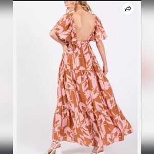 Flutter-Sleeve Backless Maxi Dress in Pink and Rust Floral
